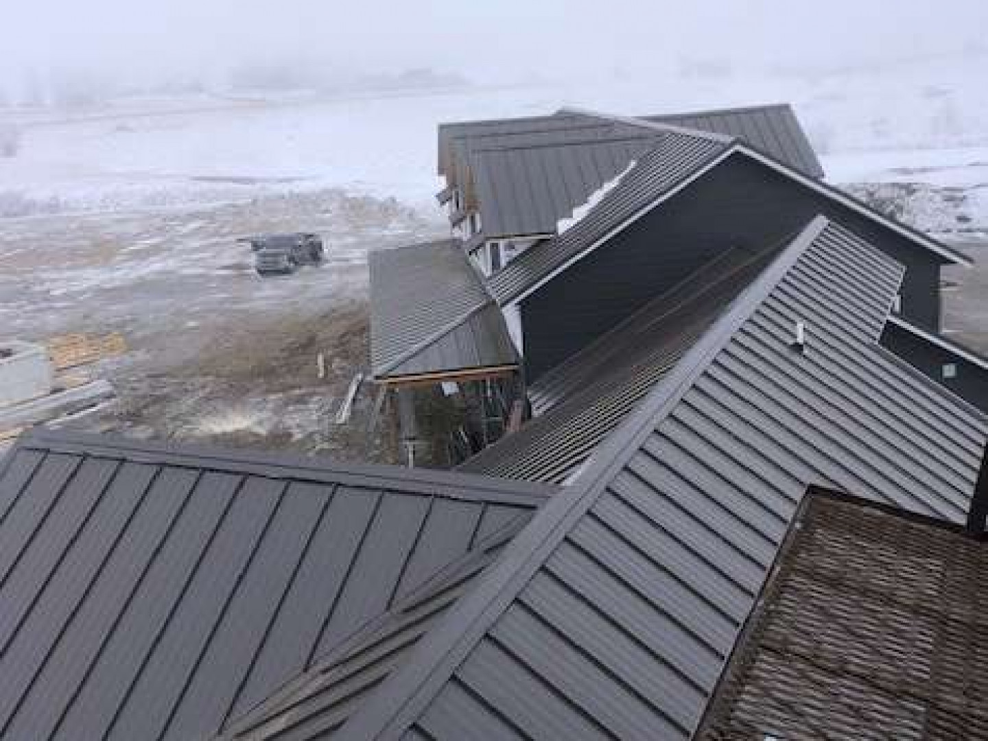 Steel Roof Services Bismarck & Mandan, ND Akovenko Contracting, LLC