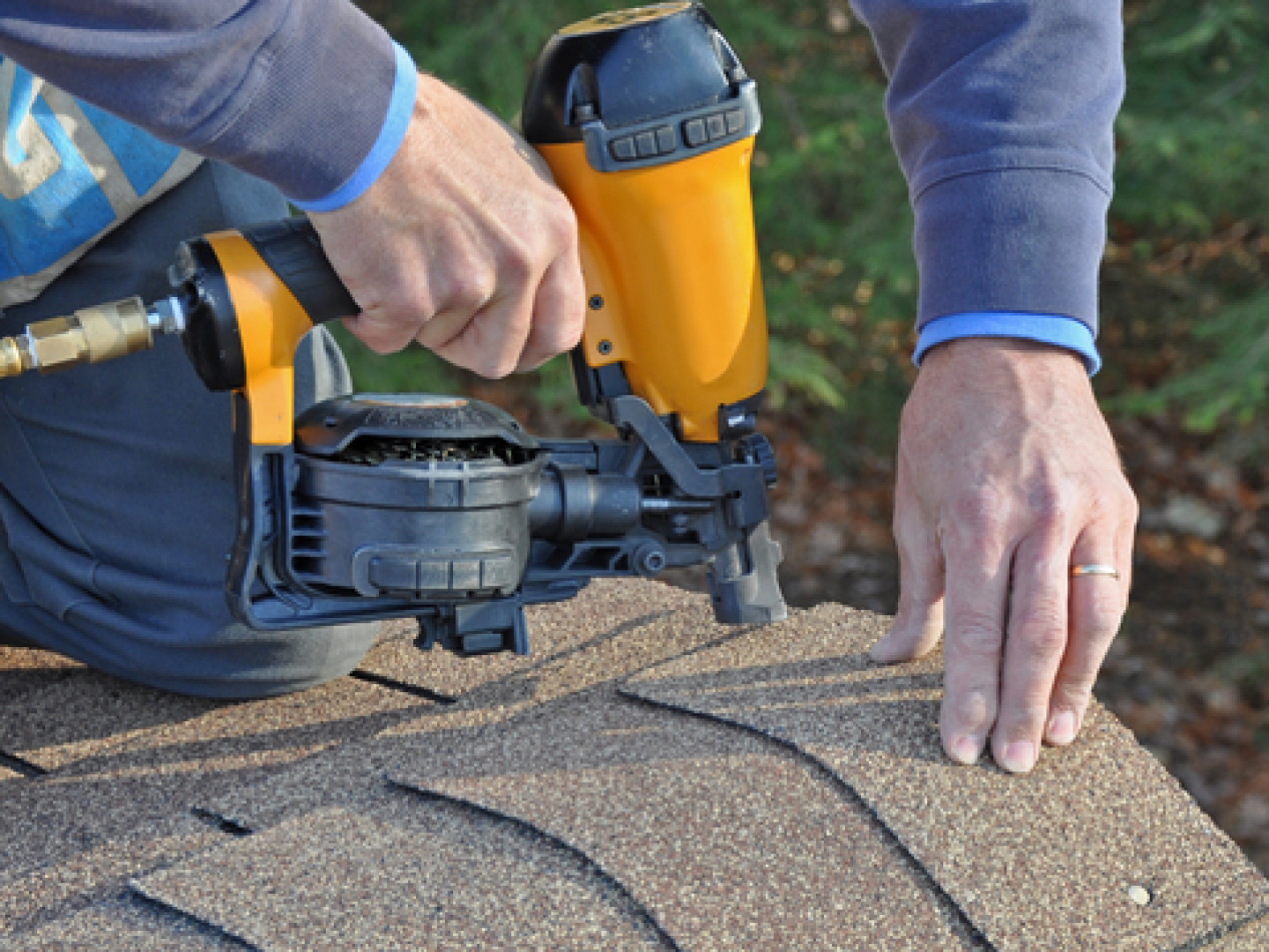 Roof Repair Bismarck & Mandan, ND Akovenko Contracting, LLC